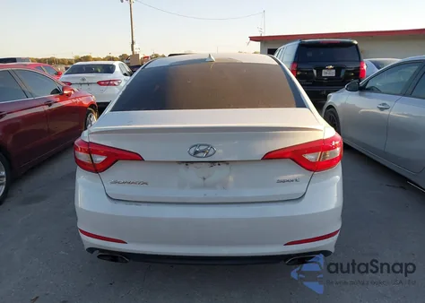 2015 Hyundai Sonata Sport z USA, uszkodzony, nr VIN 5NPE34AF9FH093670